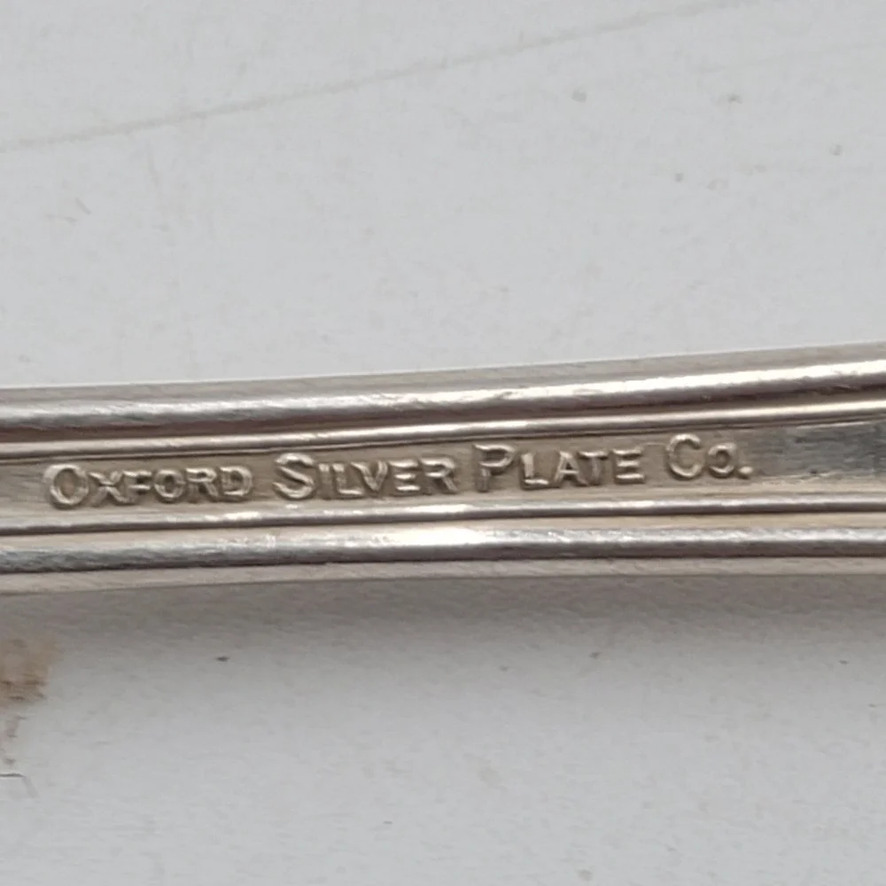 Oxford Silver Plate Co. oxford silver
